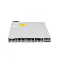 Catalyst 9300 48-port fixed uplinks PoE+, 4X1G uplinks, Network Advantage