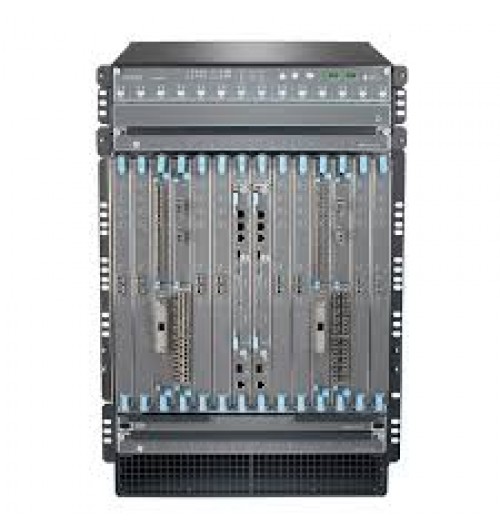 SRX5800 base model includes chassis, midplane, SRX5K-RE-1800X4, 2xSRX5K-SCBE, 2xDC HC PEM, 2X HC fan tray, Supported by Junos 12.1X47-D15 onwards