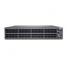 QFX5240 800GbE switch (64 port 800GbE)